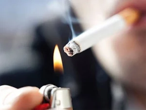اثر سیگار در جراحی بینی